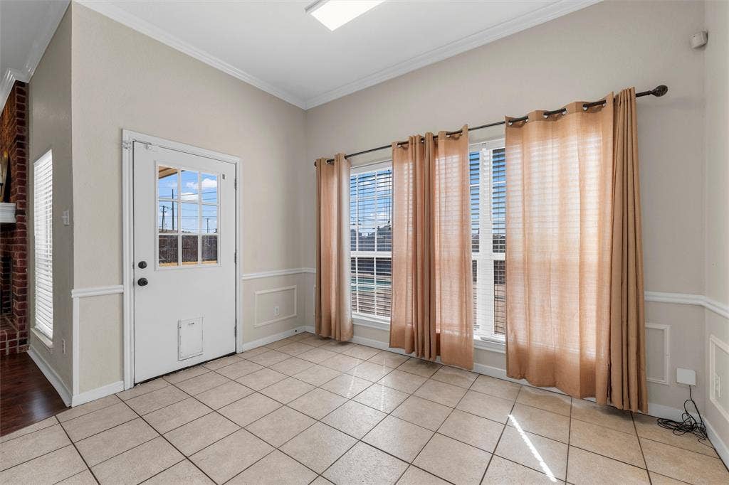 217 Keswick Drive, Hewitt, TX 76643 217 Keswick Drive, Hewitt, TX 76643