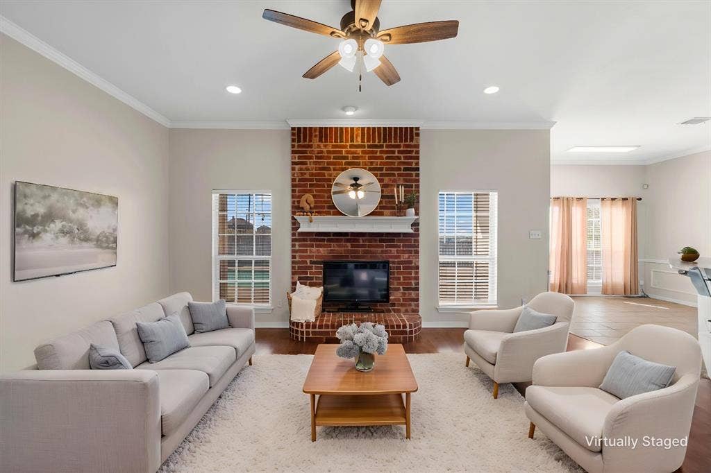 217 Keswick Drive, Hewitt, TX 76643 217 Keswick Drive, Hewitt, TX 76643
