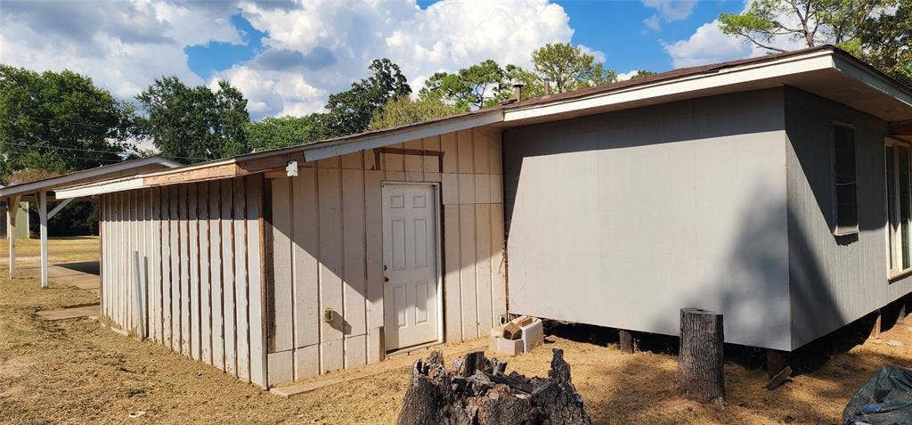 2016 Gavin Road, Tool, TX 75143 Back of home