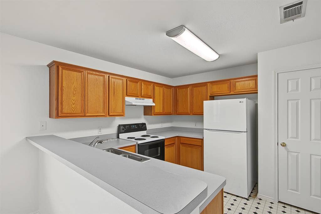 2712 Douglas Drive, McKinney, TX 75071 2712 Douglas Drive, McKinney, TX 75071