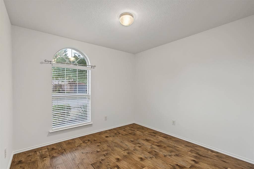 2712 Douglas Drive, McKinney, TX 75071 2712 Douglas Drive, McKinney, TX 75071