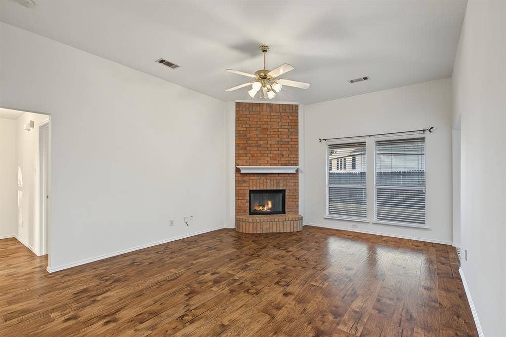 2712 Douglas Drive, McKinney, TX 75071 2712 Douglas Drive, McKinney, TX 75071