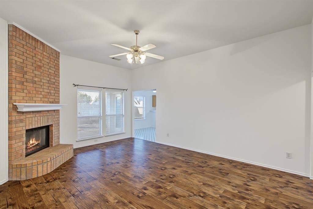 2712 Douglas Drive, McKinney, TX 75071 2712 Douglas Drive, McKinney, TX 75071