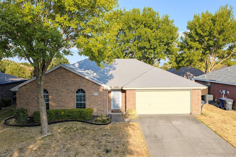 Property photo for 2712 Douglas Drive, McKinney, TX