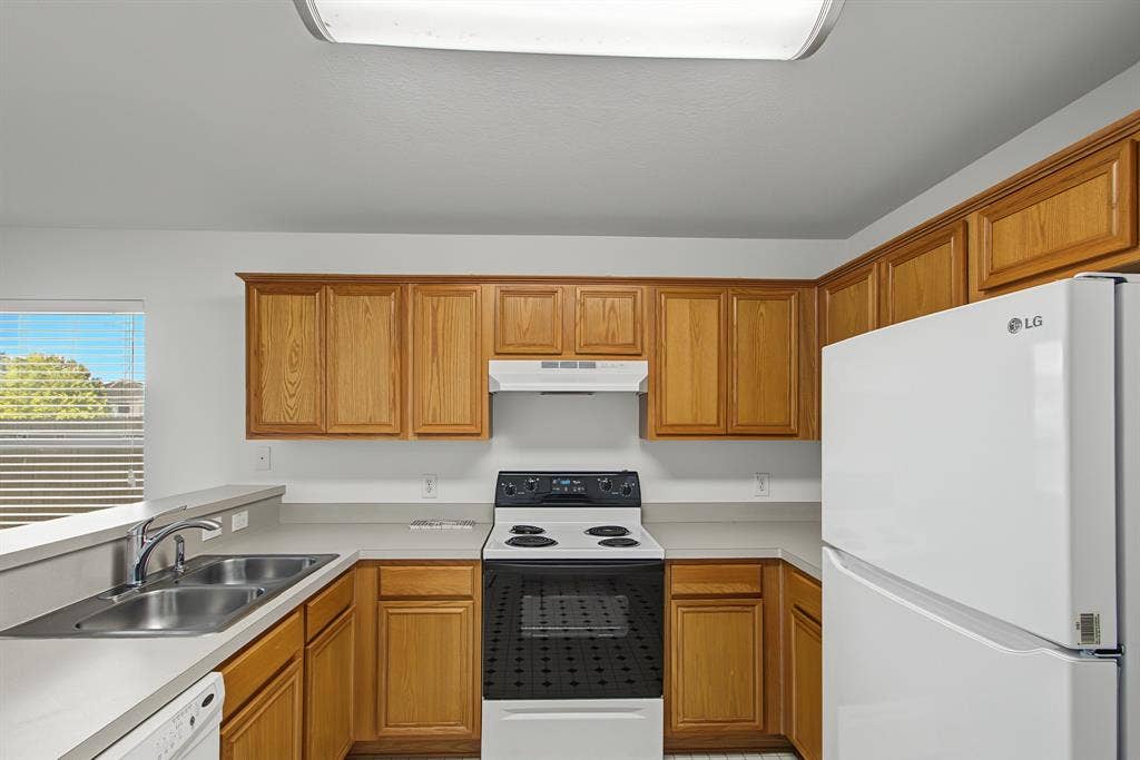 2712 Douglas Drive, McKinney, TX 75071 2712 Douglas Drive, McKinney, TX 75071