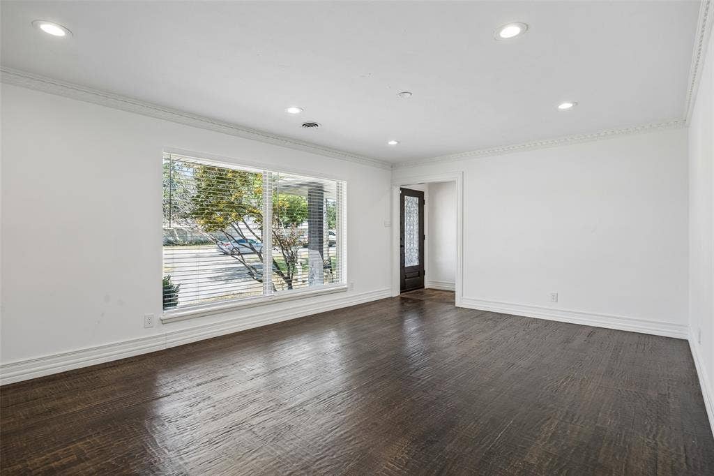 5610 Forest Lane, Dallas, TX 75230 5610 Forest Lane, Dallas, TX 75230