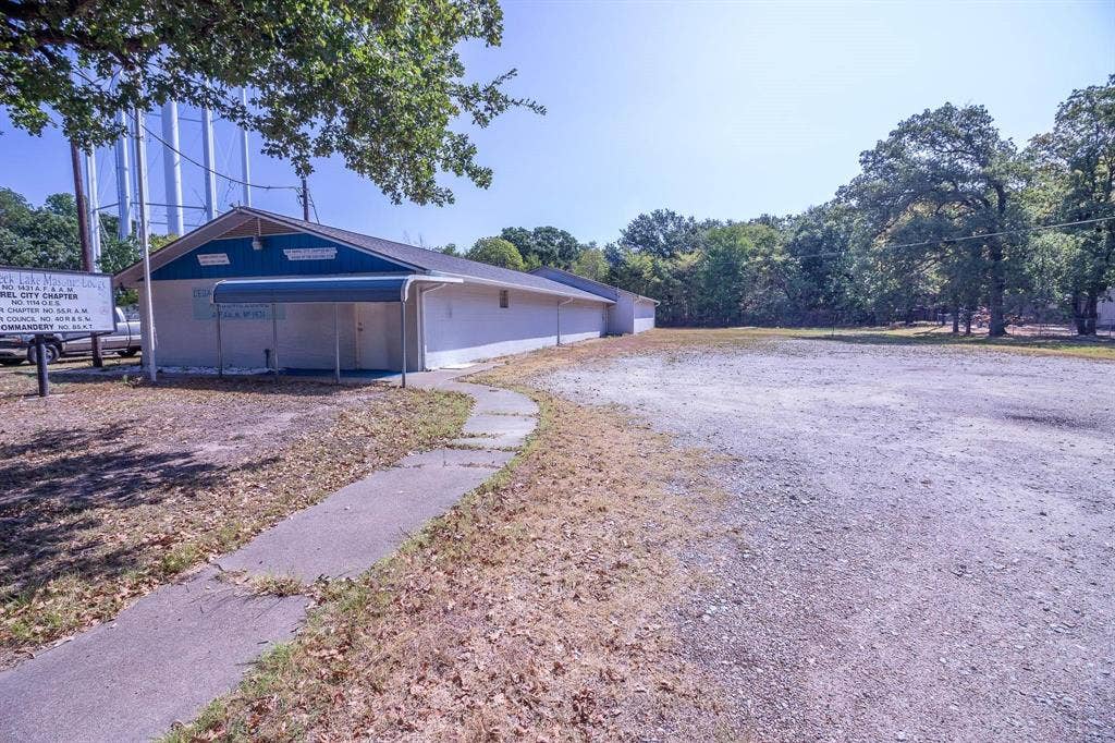 402 Legendary Lane, Gun Barrel City, TX 75156 402 Legendary Lane, Gun Barrel City, TX 75156
