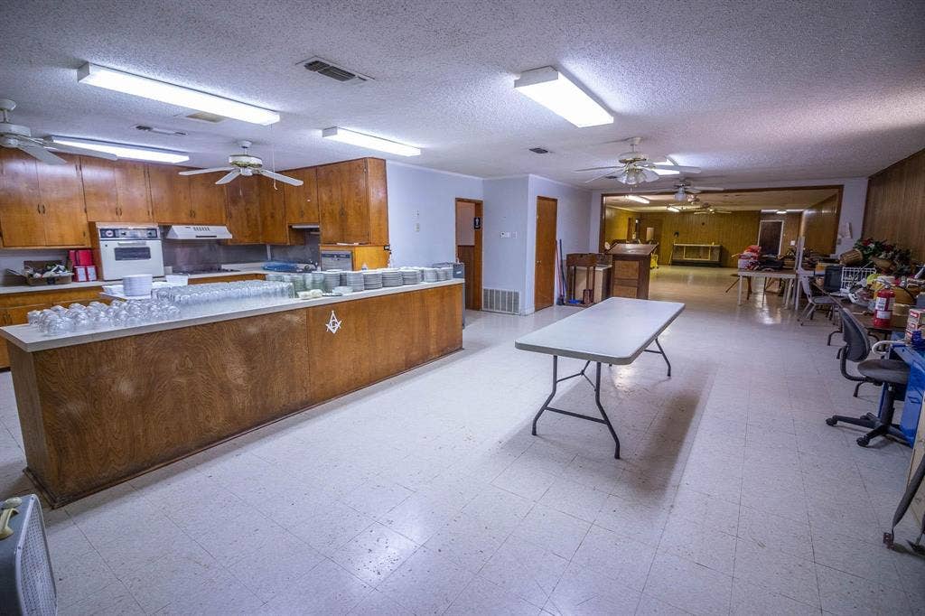 402 Legendary Lane, Gun Barrel City, TX 75156 402 Legendary Lane, Gun Barrel City, TX 75156