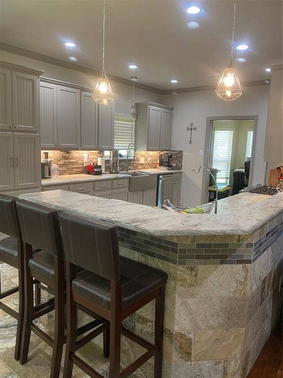 1631 Greenway Court, Midlothian, TX 76065 Open kitchen with plenty of storage and high grade appliances