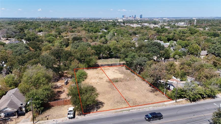 Property photo for 1614 Miller Avenue, Fort Worth, TX