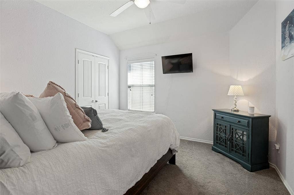 3039 Stallion Crossing, Irving, TX 75060 3039 Stallion Crossing, Irving, TX 75060