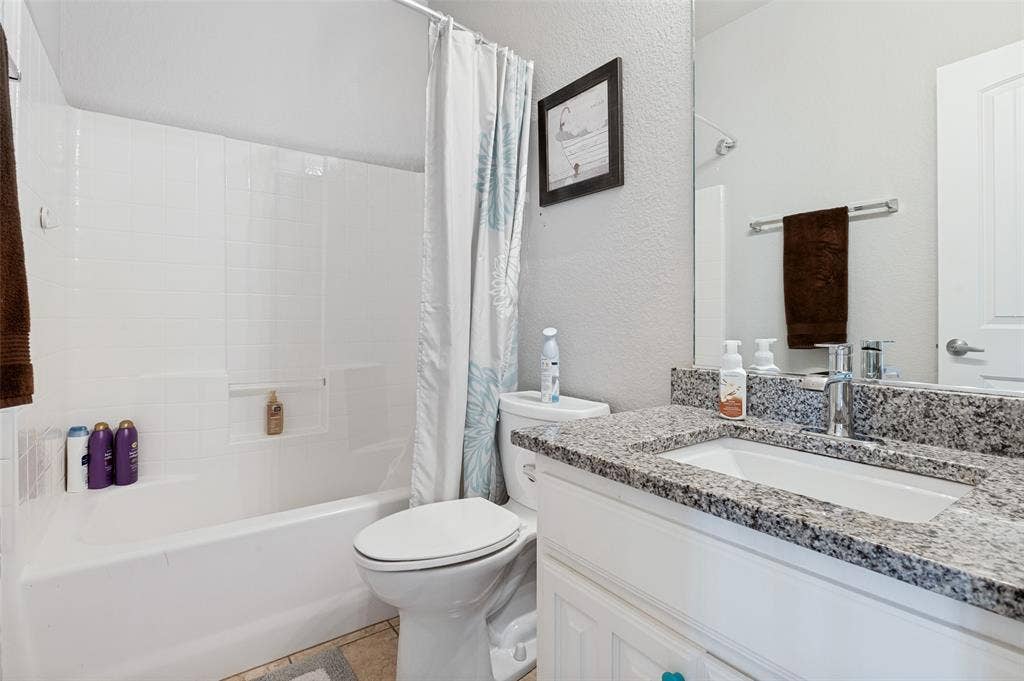 3039 Stallion Crossing, Irving, TX 75060 3039 Stallion Crossing, Irving, TX 75060