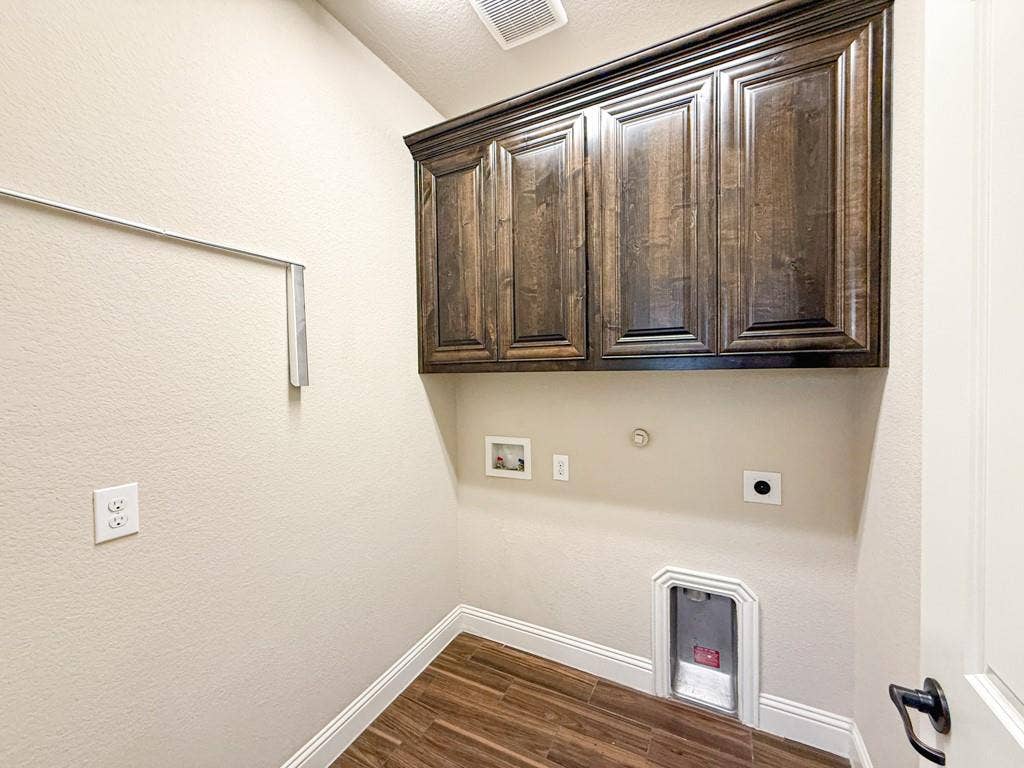 2100 Grant Park Way, Prosper, TX 75078 2100 Grant Park Way, Prosper, TX 75078