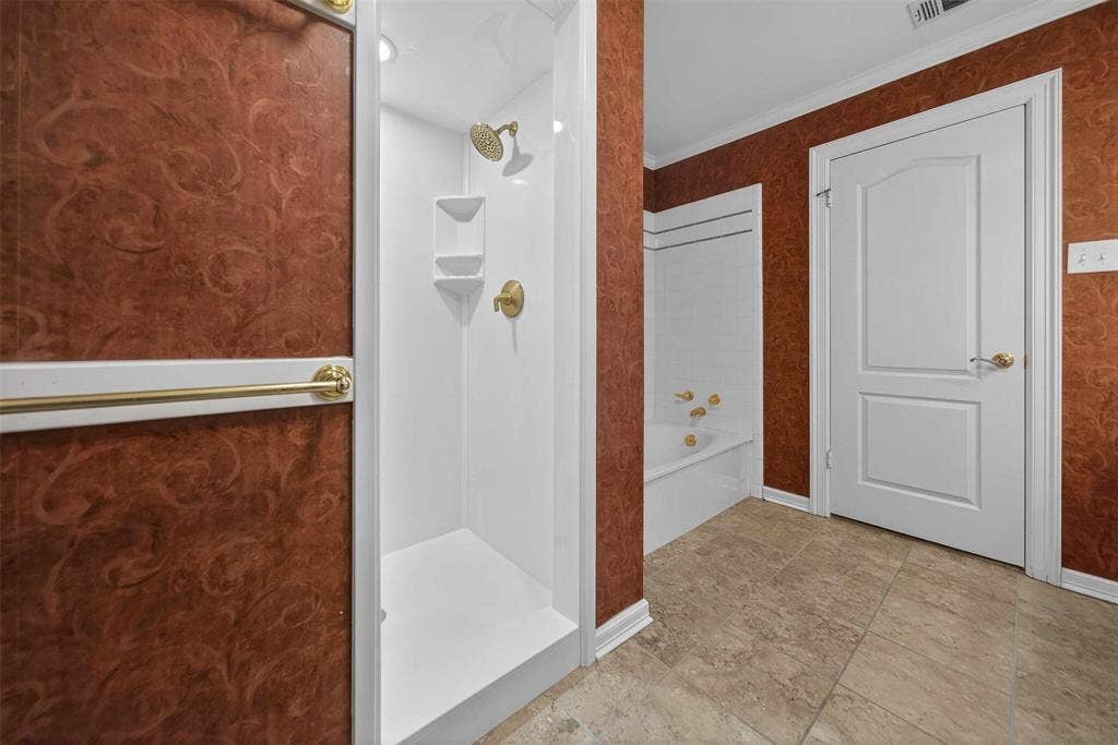 504 Hyde Park Drive, Tyler, TX 75701