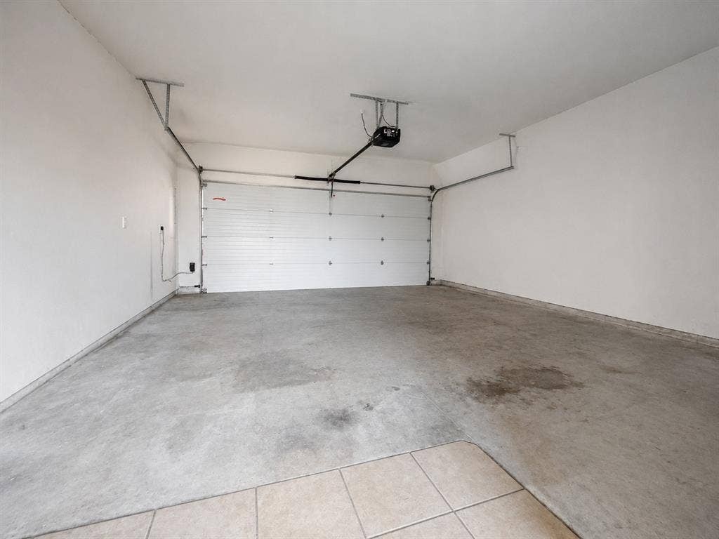 2361 Novin Drive, Irving, TX 75062 2361 Novin Drive, Irving, TX 75062