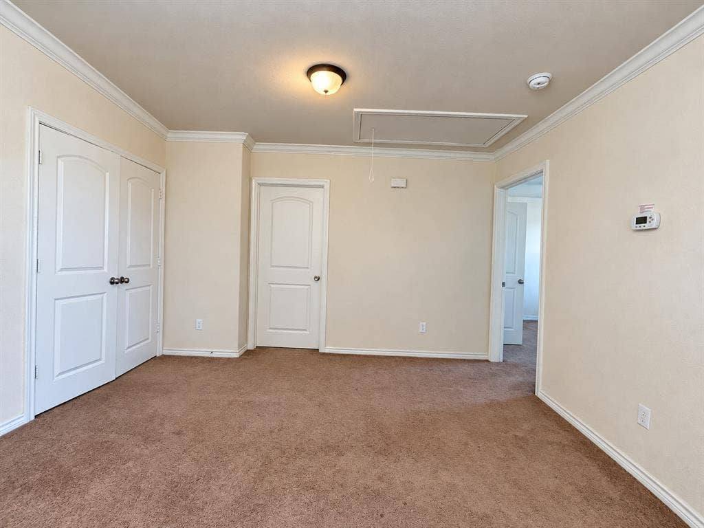 2361 Novin Drive, Irving, TX 75062 2361 Novin Drive, Irving, TX 75062