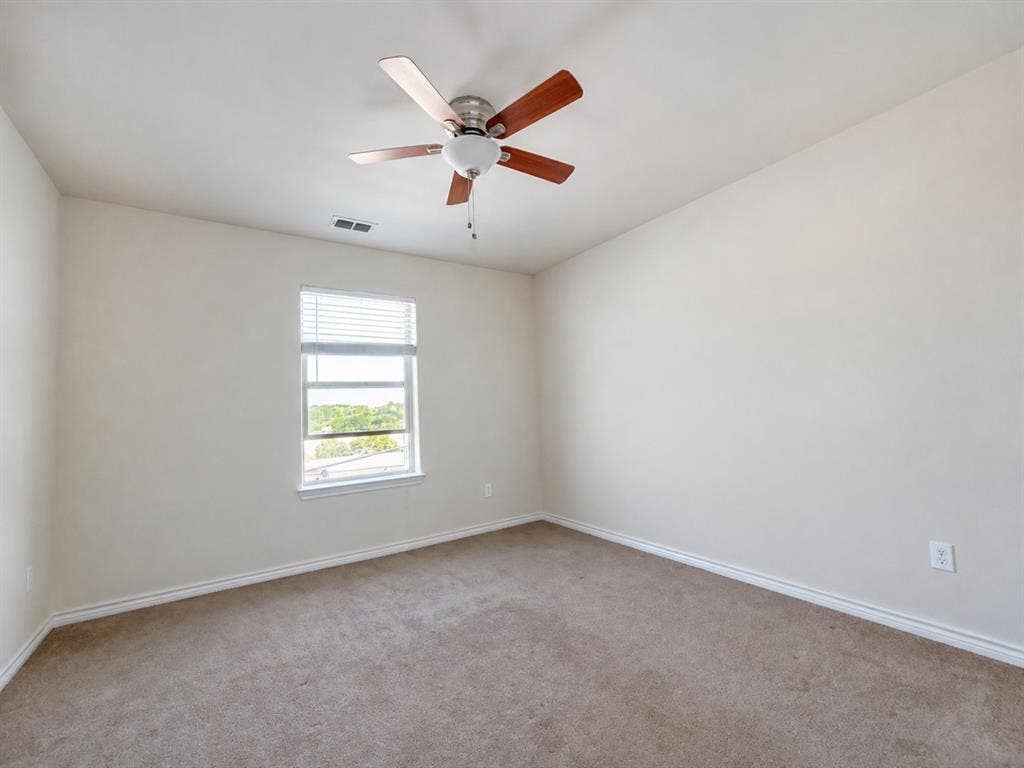 2361 Novin Drive, Irving, TX 75062 2361 Novin Drive, Irving, TX 75062