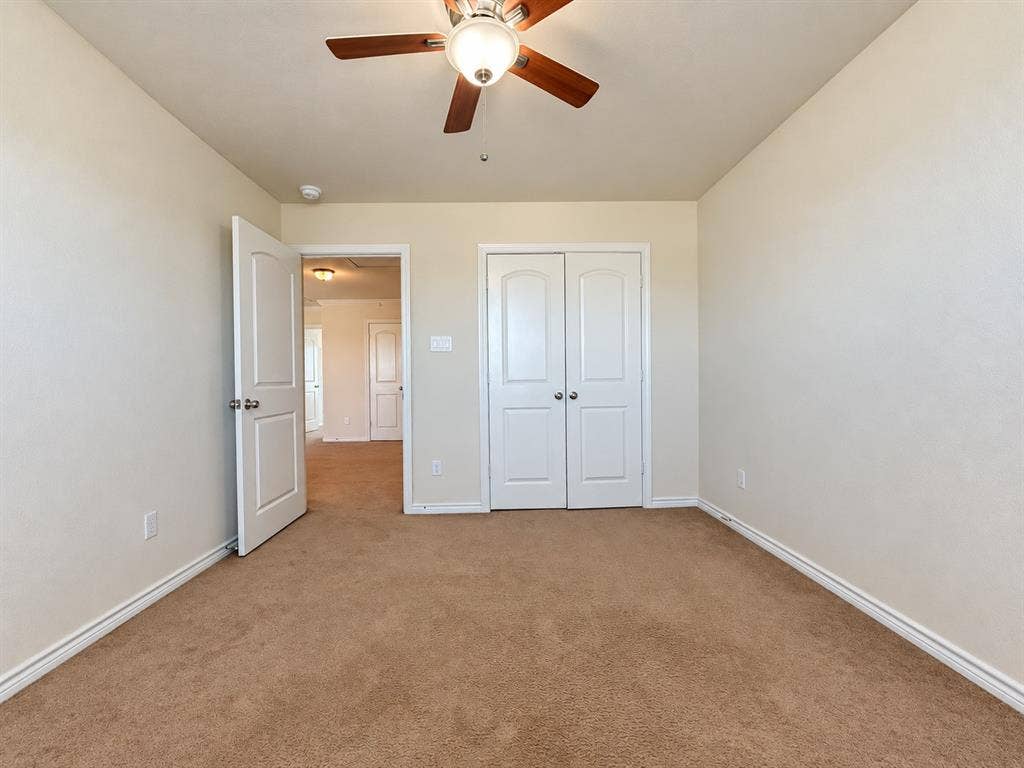 2361 Novin Drive, Irving, TX 75062 2361 Novin Drive, Irving, TX 75062