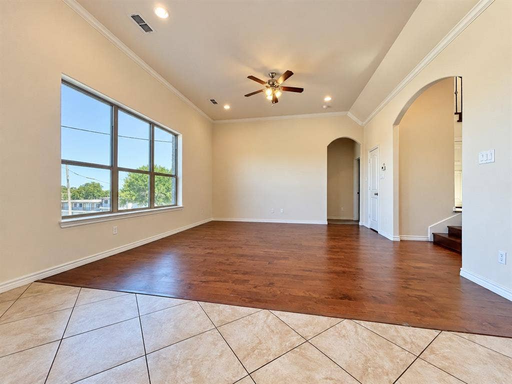 2361 Novin Drive, Irving, TX 75062 2361 Novin Drive, Irving, TX 75062