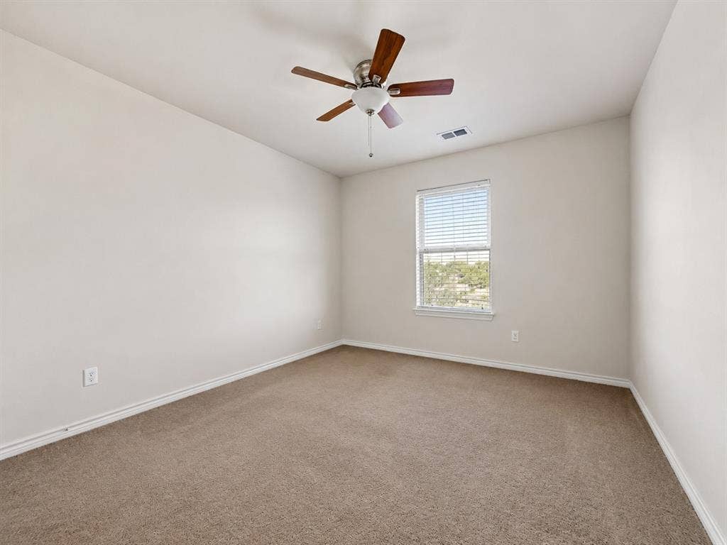 2361 Novin Drive, Irving, TX 75062 2361 Novin Drive, Irving, TX 75062