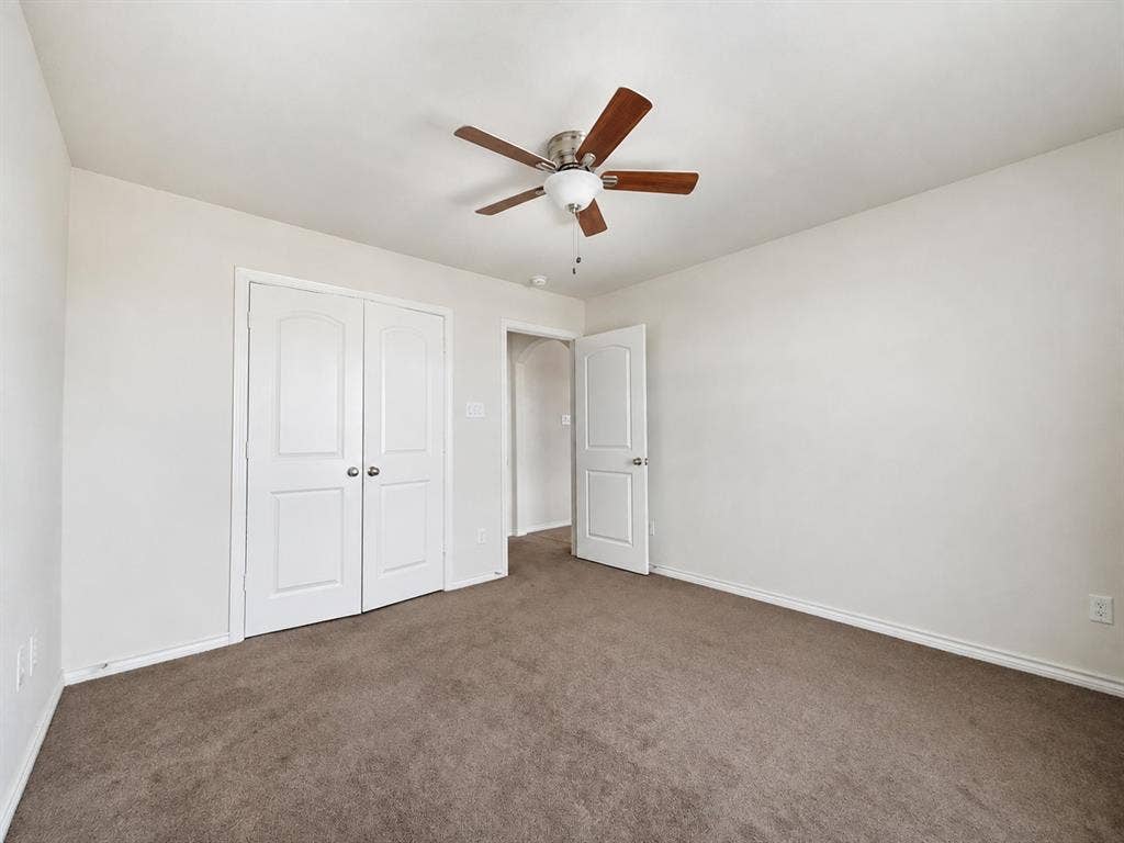 2361 Novin Drive, Irving, TX 75062 2361 Novin Drive, Irving, TX 75062