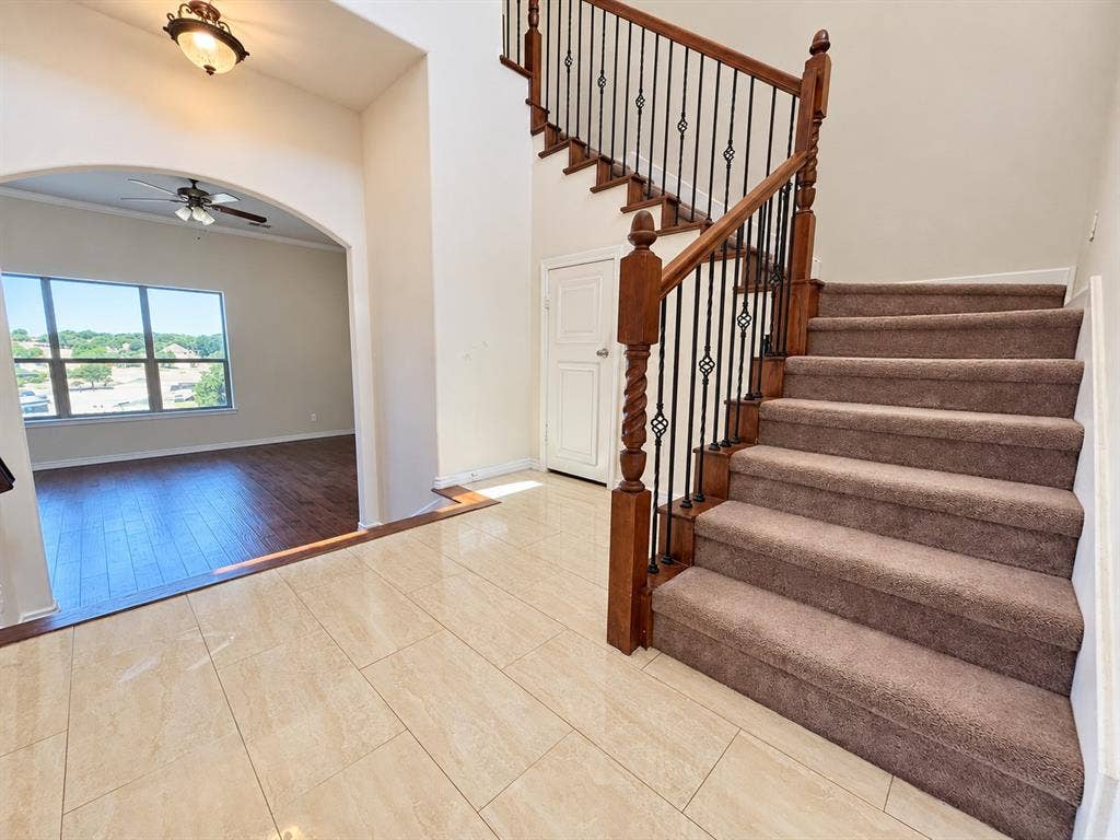 2361 Novin Drive, Irving, TX 75062 2361 Novin Drive, Irving, TX 75062