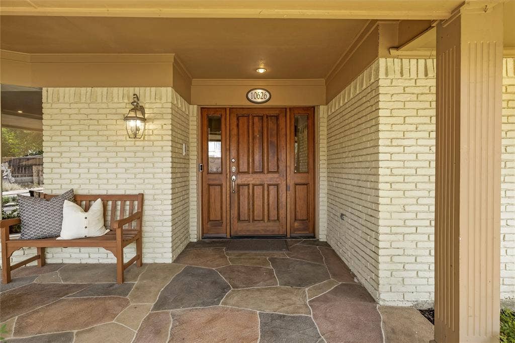 10626 Cox Lane, Dallas, TX 75229