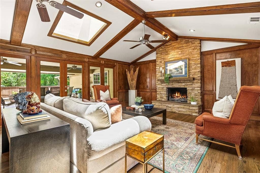 10626 Cox Lane, Dallas, TX 75229