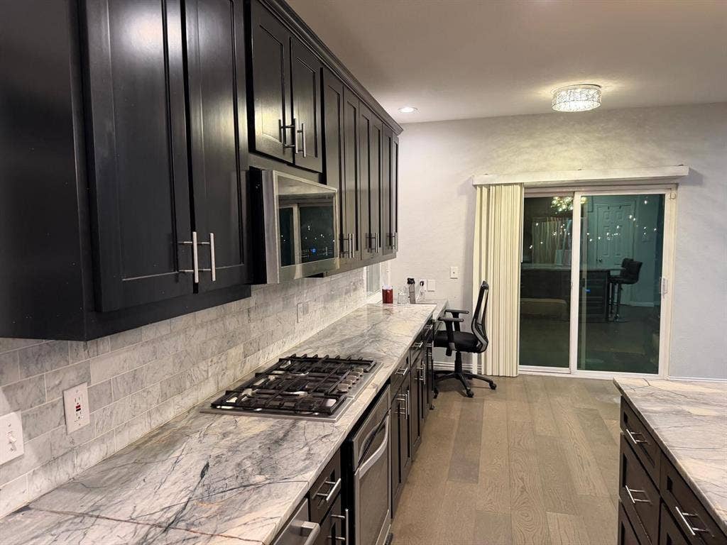 3316 Duval Drive, Plano, TX 75025 3316 Duval Drive, Plano, TX 75025