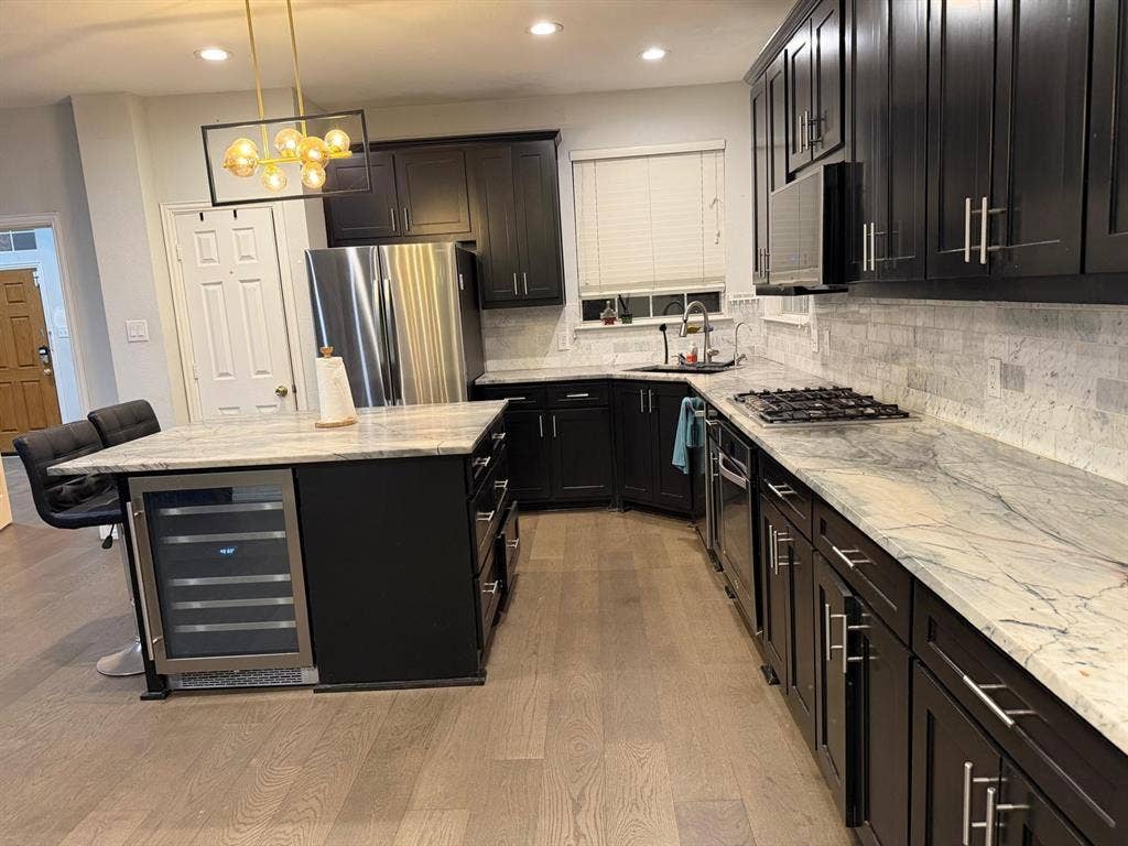 3316 Duval Drive, Plano, TX 75025 3316 Duval Drive, Plano, TX 75025