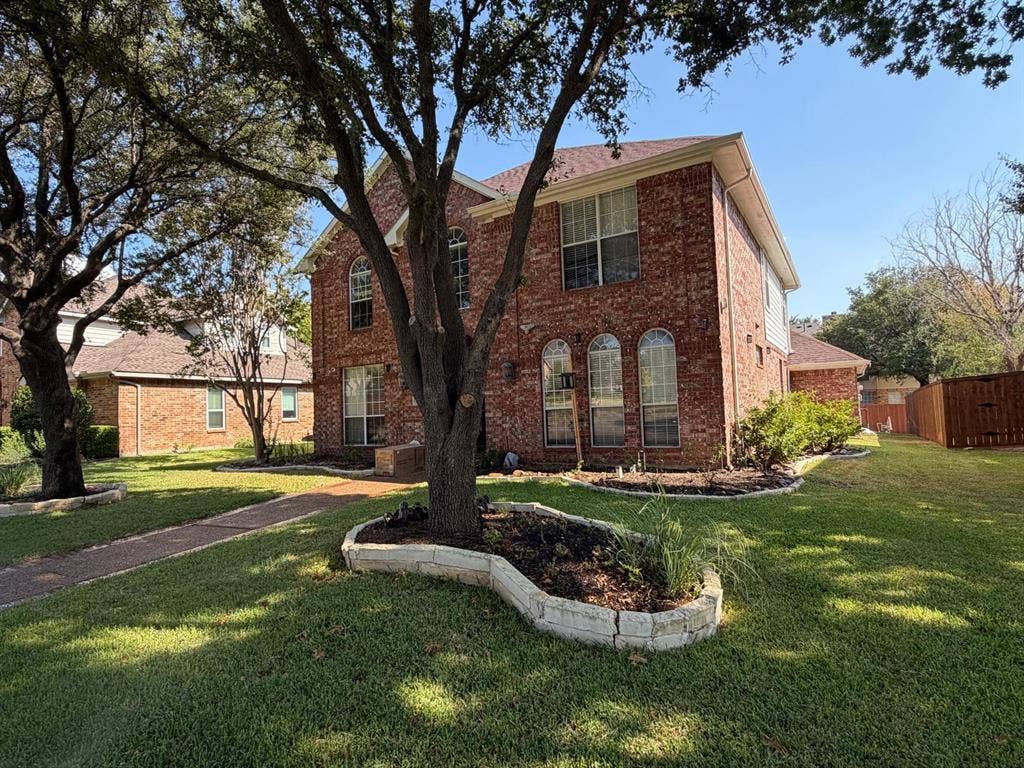 3316 Duval Drive, Plano, TX 75025 3316 Duval Drive, Plano, TX 75025