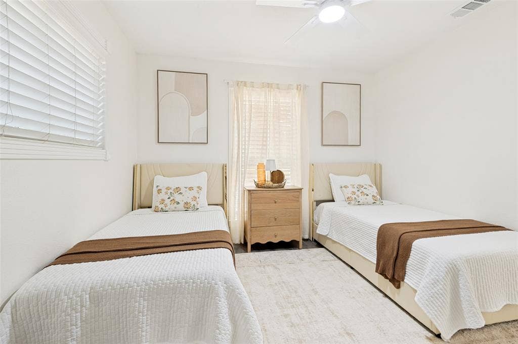 2257 Bolden Road, Irving, TX 75060 2257 Bolden Road, Irving, TX 75060