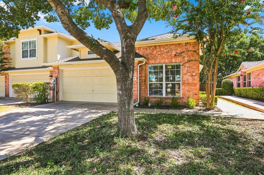 10347 Darkwood Drive, Frisco, TX 75035 10347 Darkwood Drive, Frisco, TX 75035
