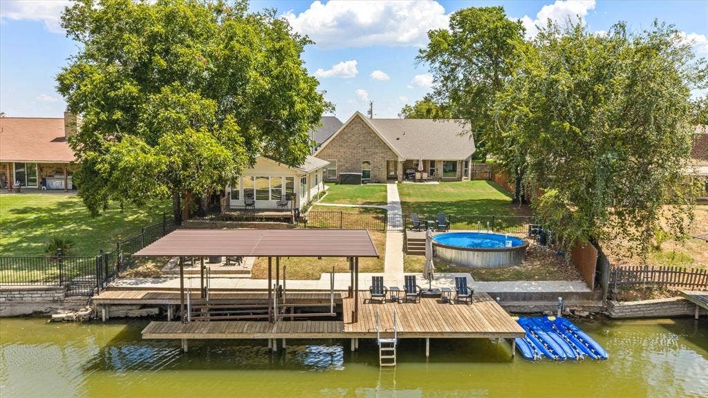 4100 Apache Trail Court, Granbury, TX 76048