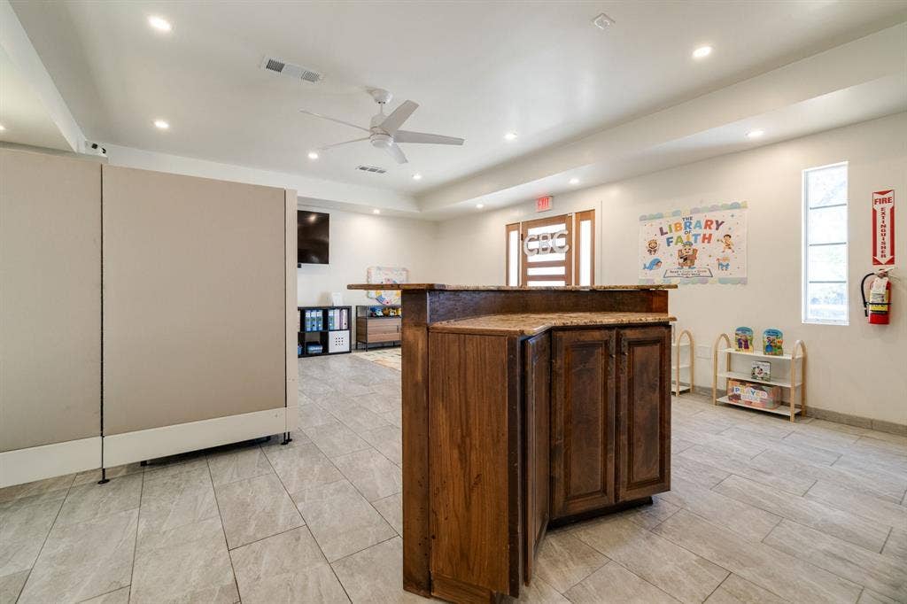 3024 Conklin Street, Dallas, TX 75212 Secondary Room