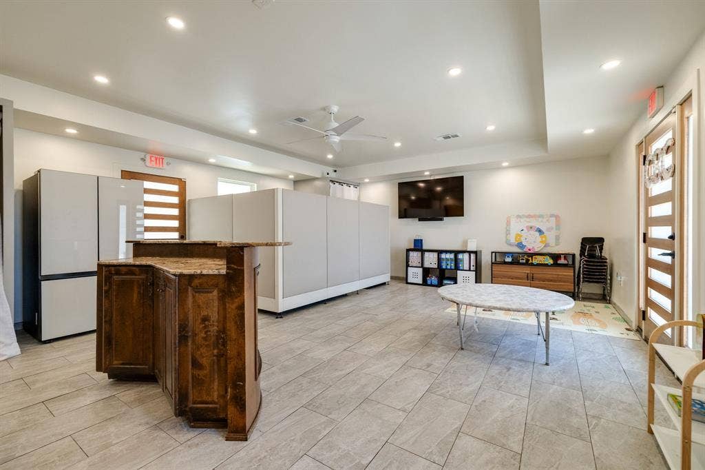 3024 Conklin Street, Dallas, TX 75212 Secondary Room