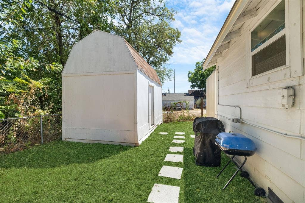 3024 Conklin Street, Dallas, TX 75212 3024 Conklin Street, Dallas, TX 75212