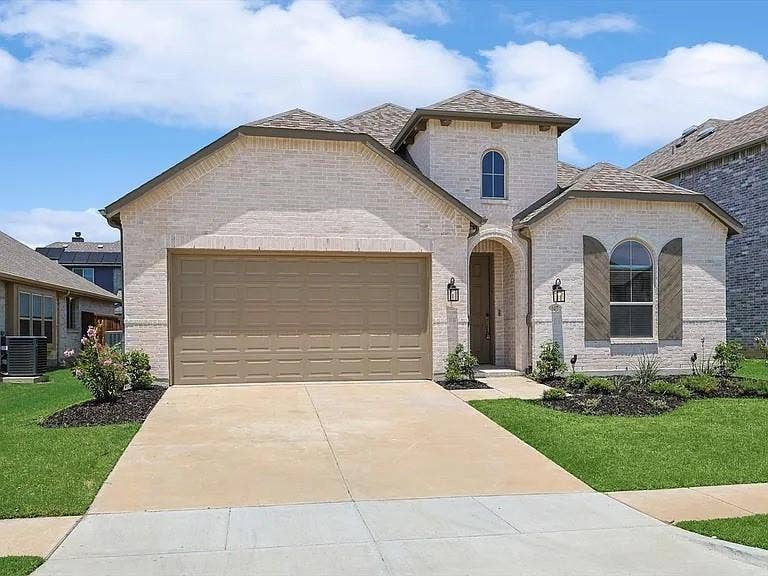 Property photo for 1417 Sumner Street, Aubrey, TX
