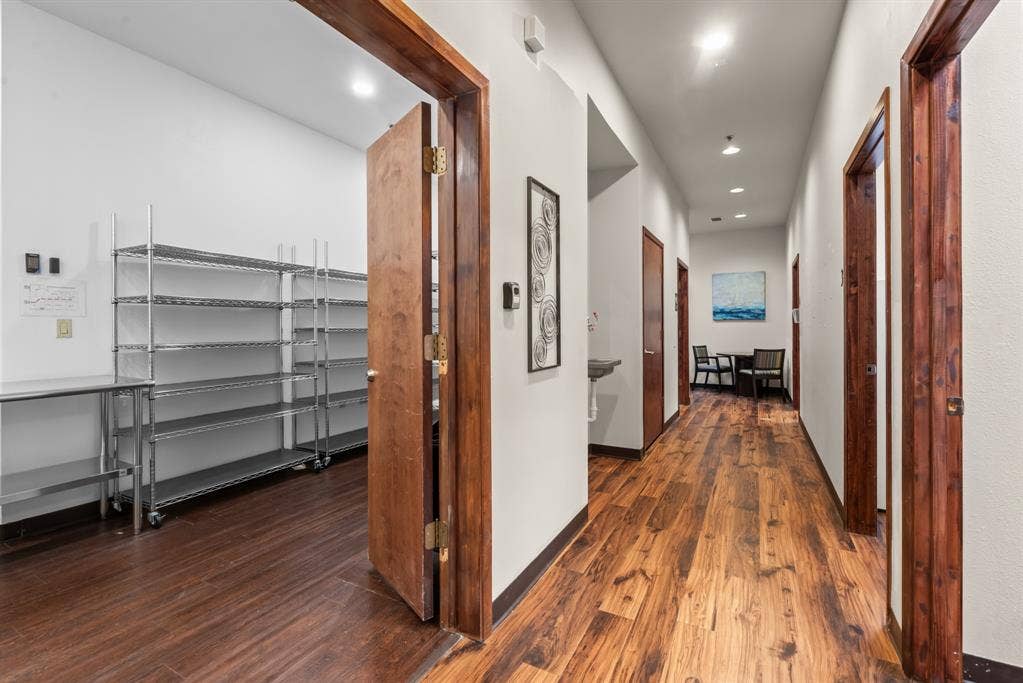 6313 Preston Road, #200, Plano, TX 75024 6313 Preston Road, #200, Plano, TX 75024