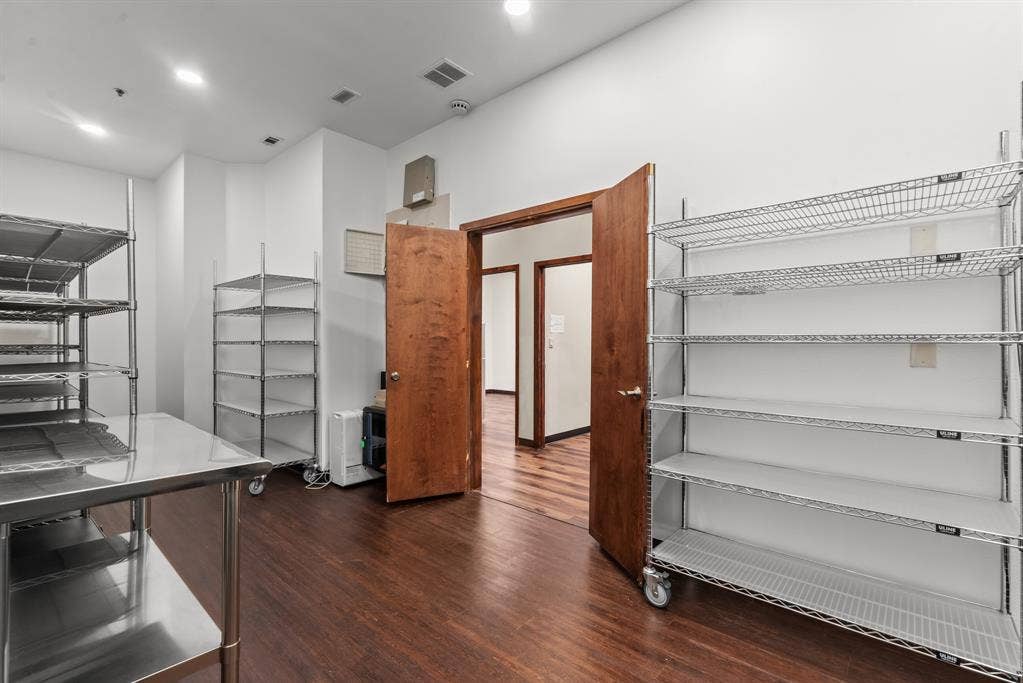 6313 Preston Road, #200, Plano, TX 75024 6313 Preston Road, #200, Plano, TX 75024