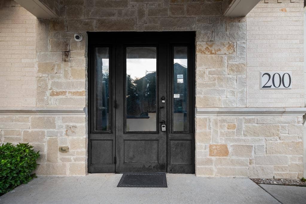 6313 Preston Road, #200, Plano, TX 75024 6313 Preston Road, #200, Plano, TX 75024