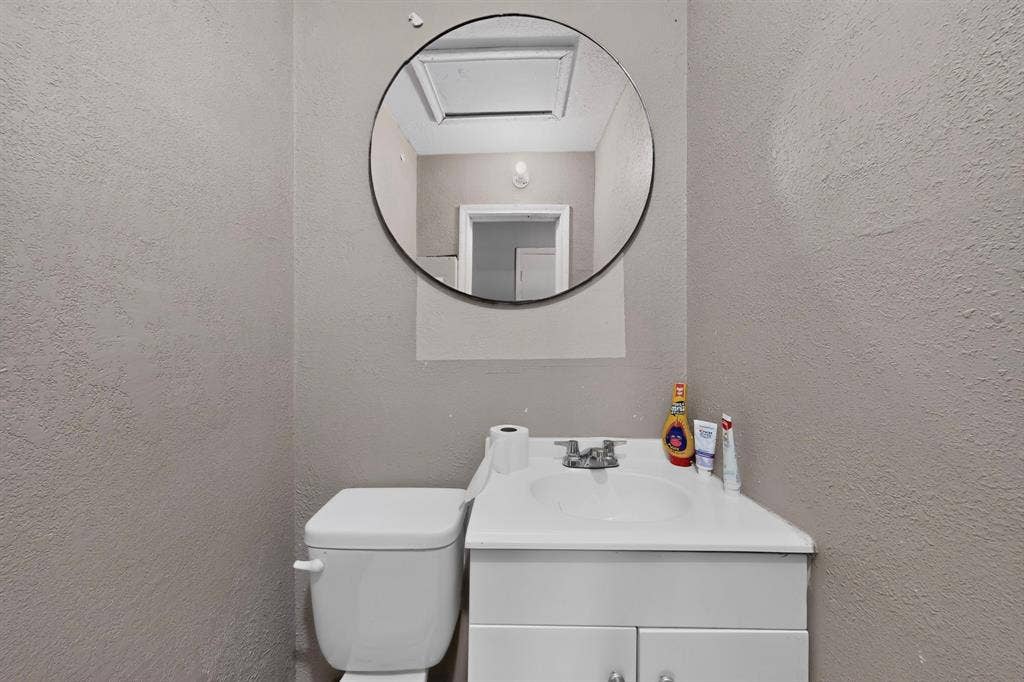 3004 Hickory Tree Road, Balch Springs, TX 75180 3004 Hickory Tree Road, Balch Springs, TX 75180