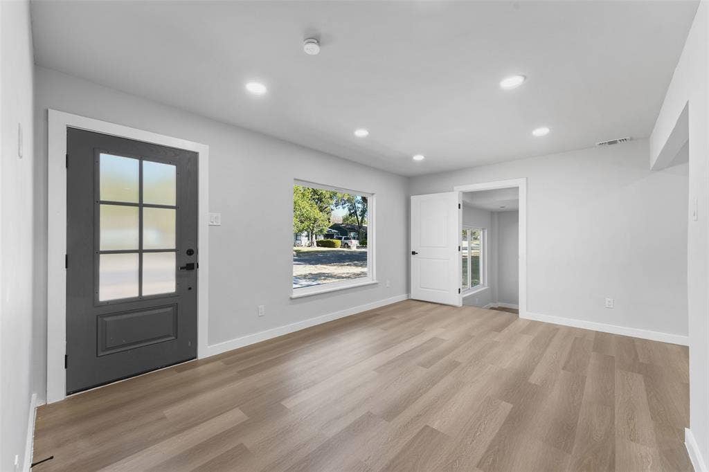 11206 Desdemona Drive, Dallas, TX 75228