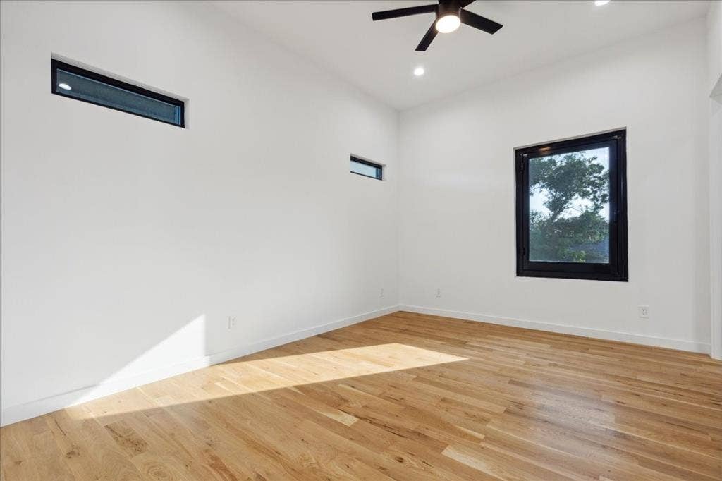 3828 Eaton Drive, Dallas, TX 75220 3828 Eaton Drive, Dallas, TX 75220