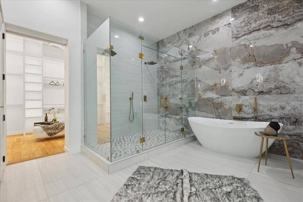 3828 Eaton Drive, Dallas, TX 75220 3828 Eaton Drive, Dallas, TX 75220