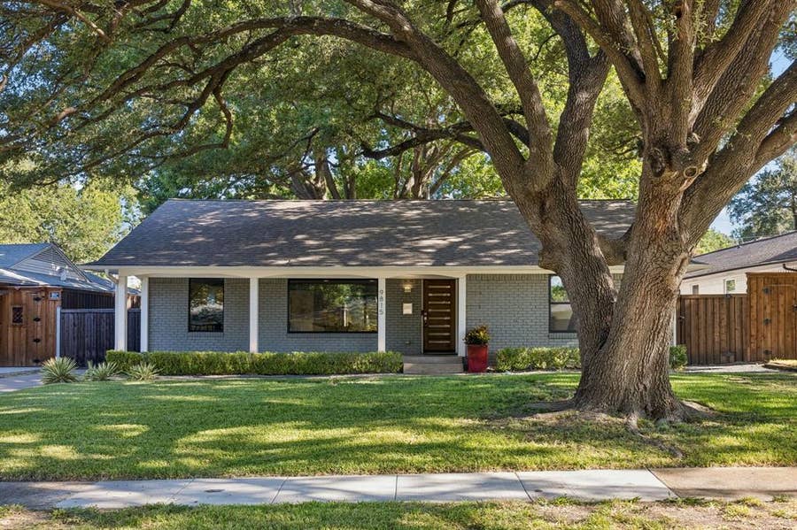 Property photo for 9815 Fitzroy Drive, Dallas, TX