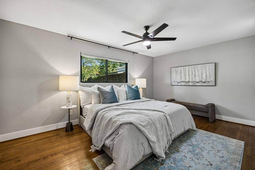 9815 Fitzroy Drive, Dallas, TX 75238 9815 Fitzroy - Tom Hughes Team - Primary Bedroom