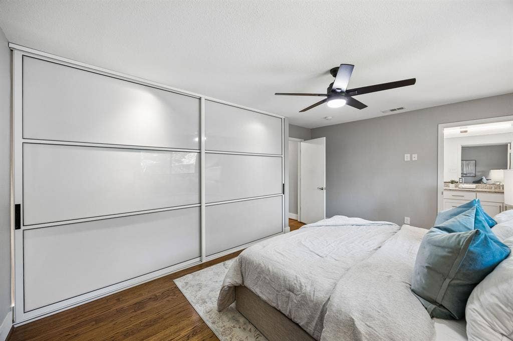 9815 Fitzroy Drive, Dallas, TX 75238 9815 Fitzroy - Tom Hughes Team - Primary Bedroom