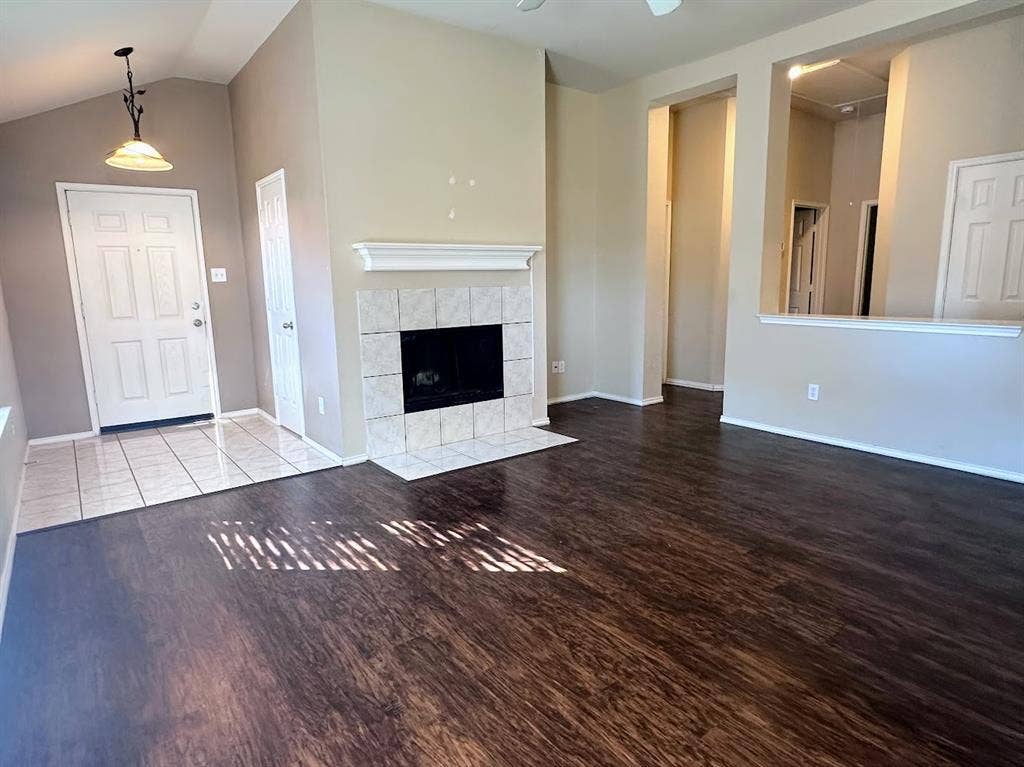 9220 Lenox Drive, McKinney, TX 75071 9220 Lenox Drive, McKinney, TX 75071