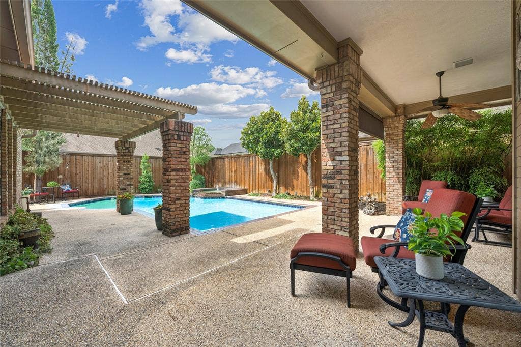 4428 Hollow Oak Drive, Dallas, TX 75287 4428 Hollow Oak Drive, Dallas, TX 75287